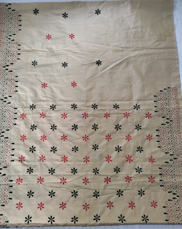 Ghabakala_SKUKANTHA07_Beige-Hand-Embroidered-Kantha-Work-Cotton-Silk-Saree