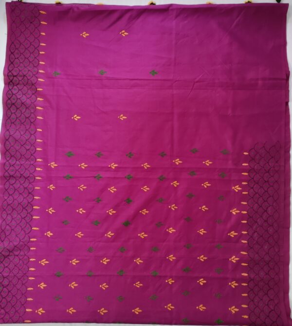 Ghabakala_SKUKANTHA09_Magenta-Hand-Embroidered-Kantha-Work-Cotton-Silk-Saree