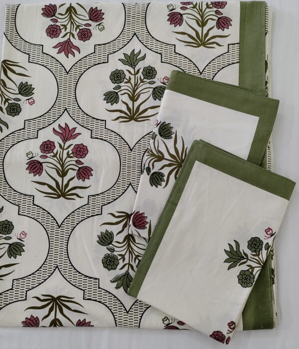 Ghabakala_SKUBLOCKPRINTB03_Cotton-Hand-Block-Print-Double-Bed-Bedsheet