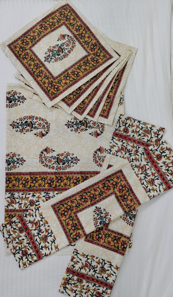 Ghabakala_SKUDIWANSETK02_Hand-Block-Print-Diwan-Set-With-Bloster-Covers-And-Cushion-Covers