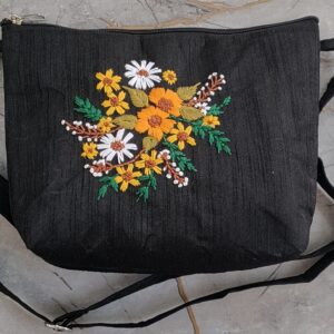 Ghabakala_SKUSLINGBAG2_Hand-Embroidered-Sling-Bag-01